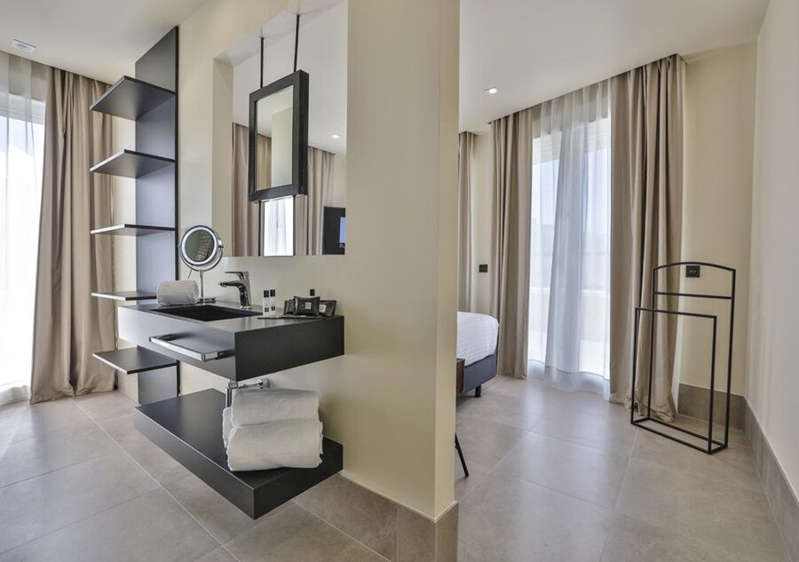 Ho Puerta De Purchena By Olivencia * Almería